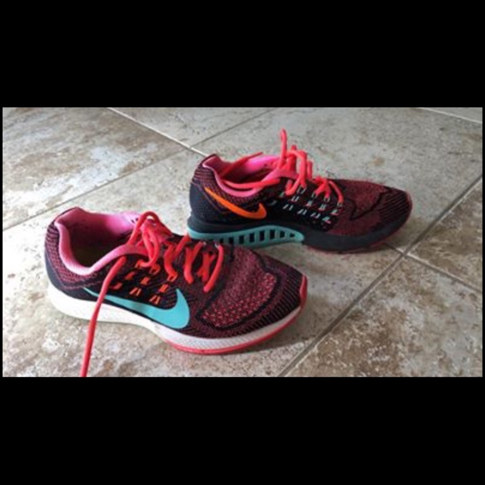 Nike Zoom Structure 18